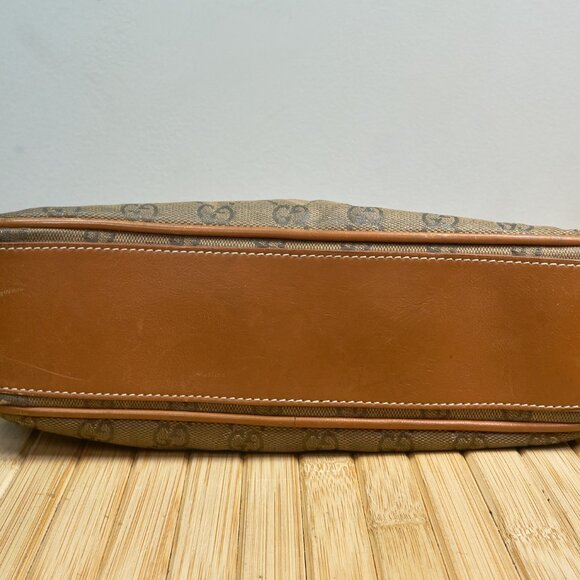 GUCCI GG Supreme Authentic Vintage 80s Collectible Crossbody Bag, Made in Italy - Picture 10 of 16